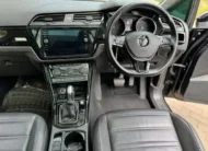 2018 Volkswagen Touran Fully Loaded Sunroof