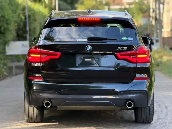 2019 BMW X3 x-Drive 28i M-Sport