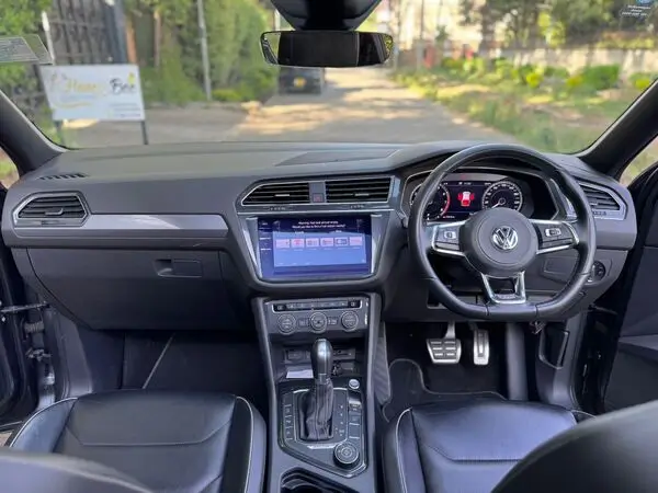 2019 Volkswagen Tiguan 2.0 R-Line Sunroof 7 Seater