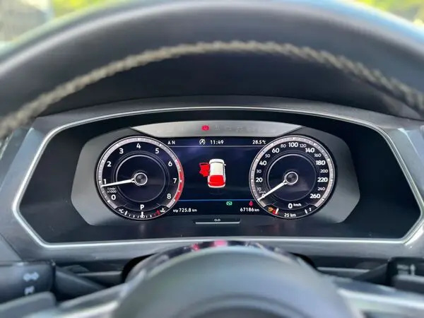 2019 Volkswagen Tiguan 2.0 R-Line Sunroof 7 Seater