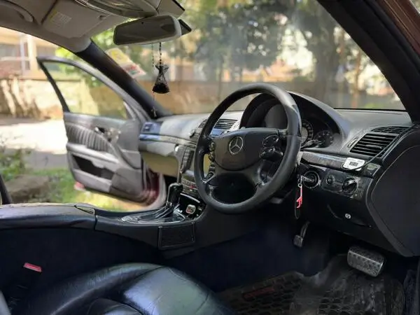 2007 Mercedes Benz E300