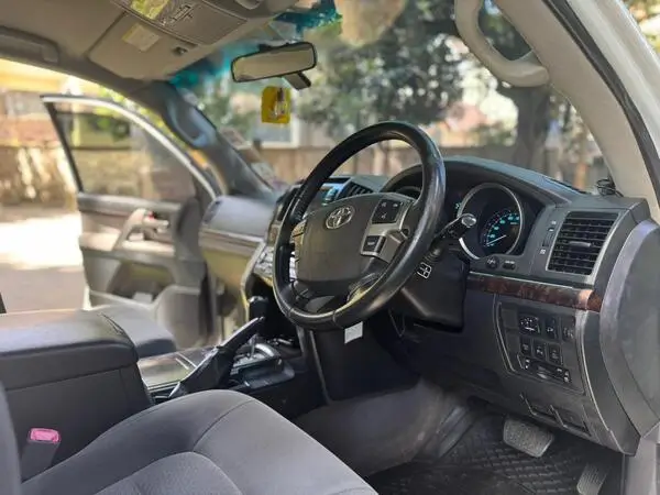 2008 Toyota Landcruiser ZX