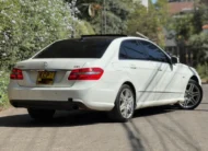 2010 Mercedes Benz E250 Sunroof