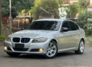 2011 BMW 320i