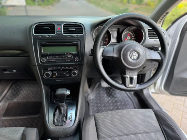 2011 Volkswagen Golf TSI