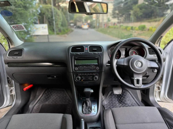 2011 Volkswagen Golf TSI