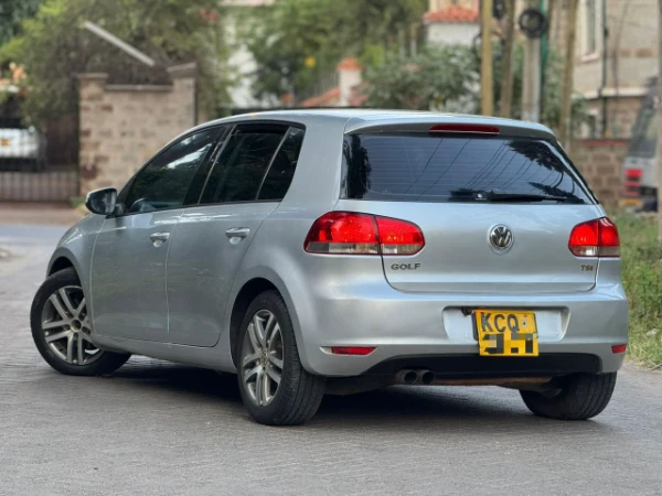 2011 Volkswagen Golf TSI