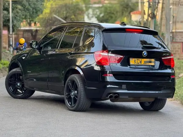 2012 BMW X3 XDrive 28i M-Sports Package