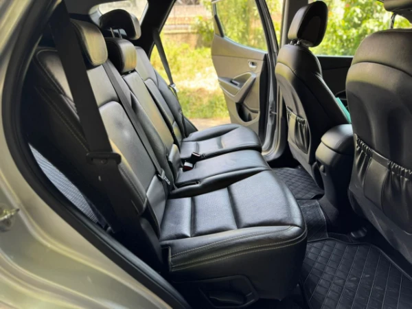 2014 Hyundai Santa Fe Sunroof 7-Seater