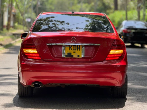 2014 Mercedes Benz C180 Mint Condition