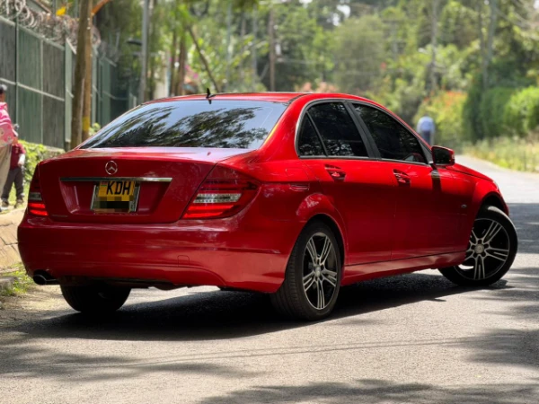 2014 Mercedes Benz C180 Mint Condition