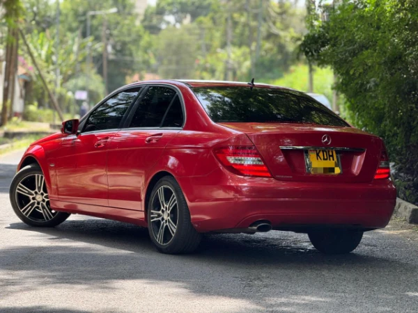 2014 Mercedes Benz C180 Mint Condition