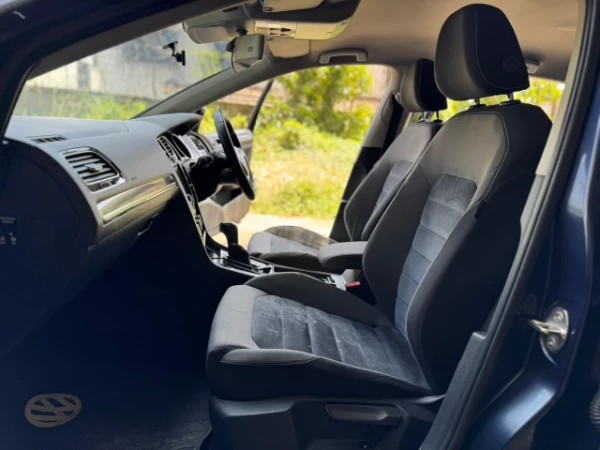 2014 Volkswagen Golf Tsi