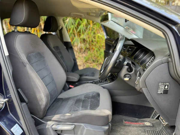 2014 Volkswagen Golf Tsi