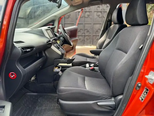 2016 Toyota Wish Mint Condition