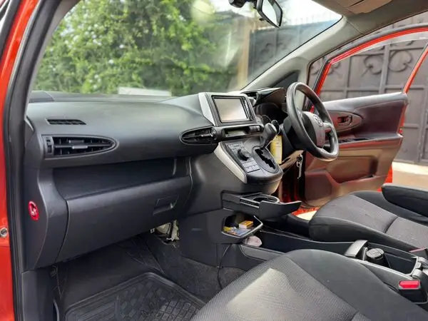 2016 Toyota Wish Mint Condition