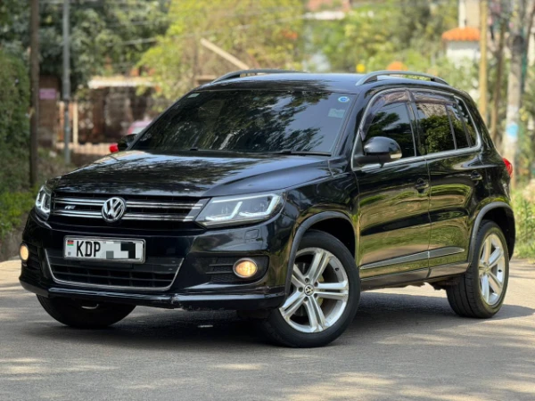 2016 Volkswagen Tiguan R-Line