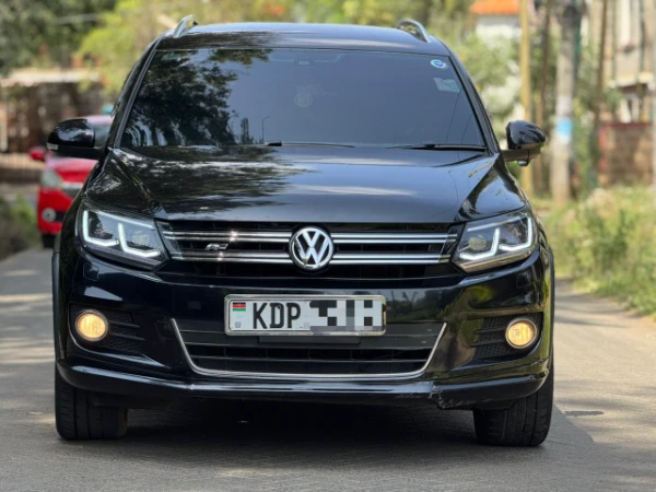 2016 Volkswagen Tiguan R-Line