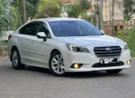 2017 Subaru Legacy B4 AWD