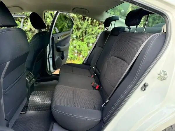 2017 Subaru Legacy B4 AWD