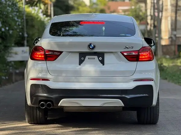 2018 BMW X4 XDrive28i M-Sport Sunroof