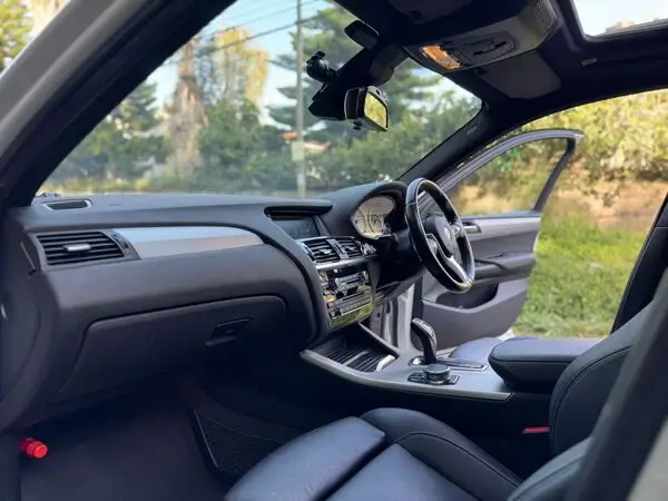 2018 BMW X4 XDrive28i M-Sport Sunroof