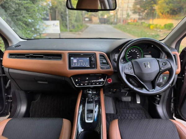2018 Honda Vezel Hybrid Leather
