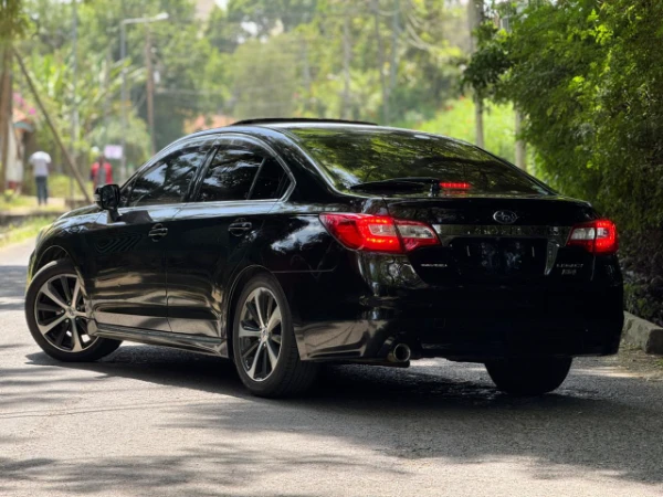 2018 Subaru Legacy B4 Sunroof