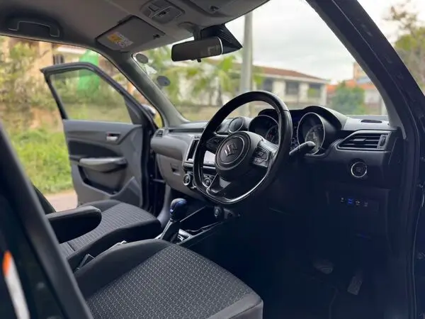 2018 Suzuki Swift Hybrid