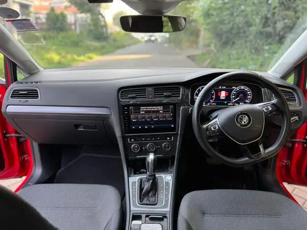 2018 Volkswagen Golf MK7.5 TSI