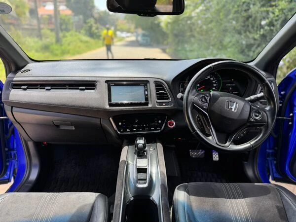 2019 Honda Vezel RS Fully Loaded