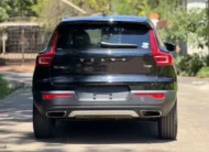 2020 Volvo XC40 T4