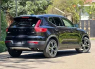 2020 Volvo XC40 T4