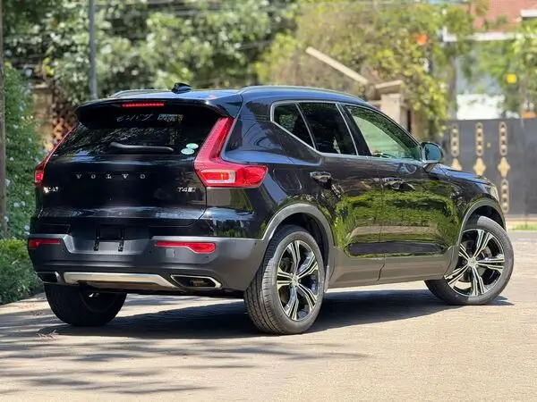 2020 Volvo XC40 T4