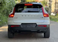 2020 Volvo XC40 T5 R-Design Sunroof