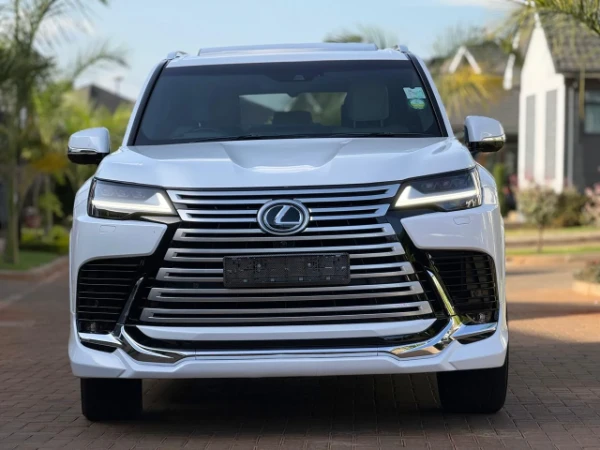 2023 Lexus LX600 Fully Loaded