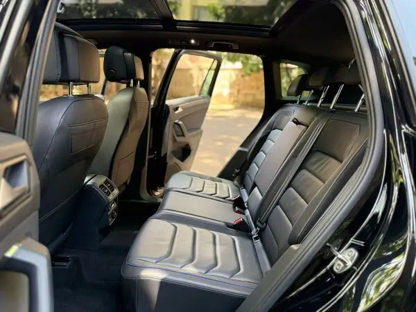 2023 Volkswagen Tiguan R 4Motion Sunroof