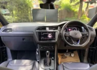 2023 Volkswagen Tiguan R 4Motion Sunroof