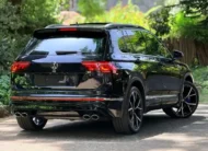 2023 Volkswagen Tiguan R 4Motion Sunroof