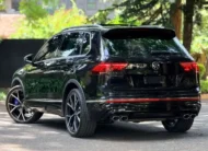 2023 Volkswagen Tiguan R 4Motion Sunroof