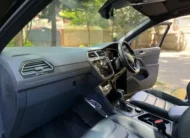 2023 Volkswagen Tiguan R 4Motion Sunroof
