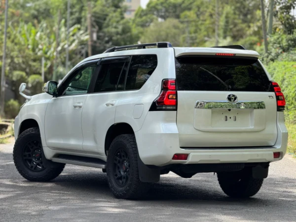 2019 Toyota Landcruiser Prado TX