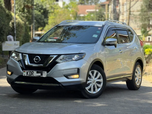2017 Nissan X-Trail Hybrid