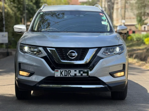 2017 Nissan X-Trail Hybrid