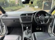 2019 Volkswagen Tiguan R Line 4Motion