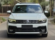 2019 Volkswagen Tiguan R Line 4Motion