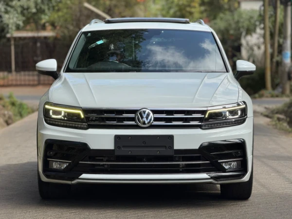 2019 Volkswagen Tiguan R Line 4Motion