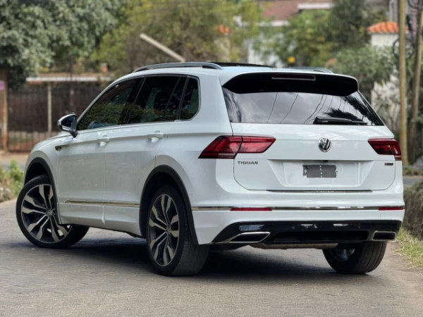 2019 Volkswagen Tiguan R Line 4Motion