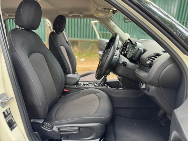 2019 Mini Cooper Clubman Buckingham Edition