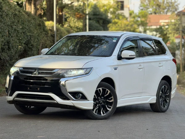 2017 Mitsubishi Outlander PHEV
